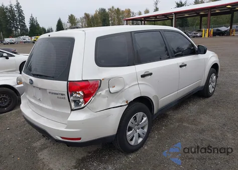 2010 Subaru Forester 2.5X из США, поврежденный, VIN JF2SH6AC5AH785181